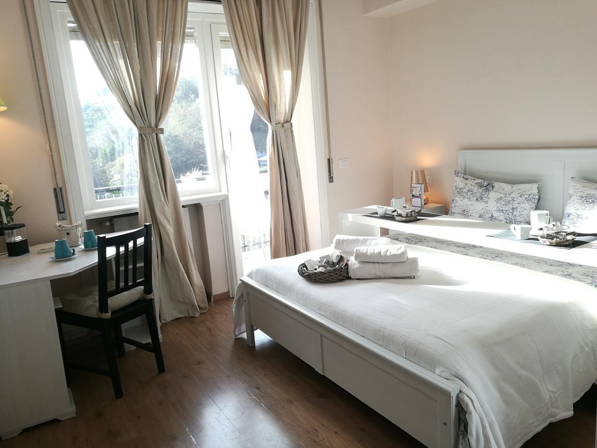 Antica Aria Di Roma Bed & Breakfast エクステリア 写真